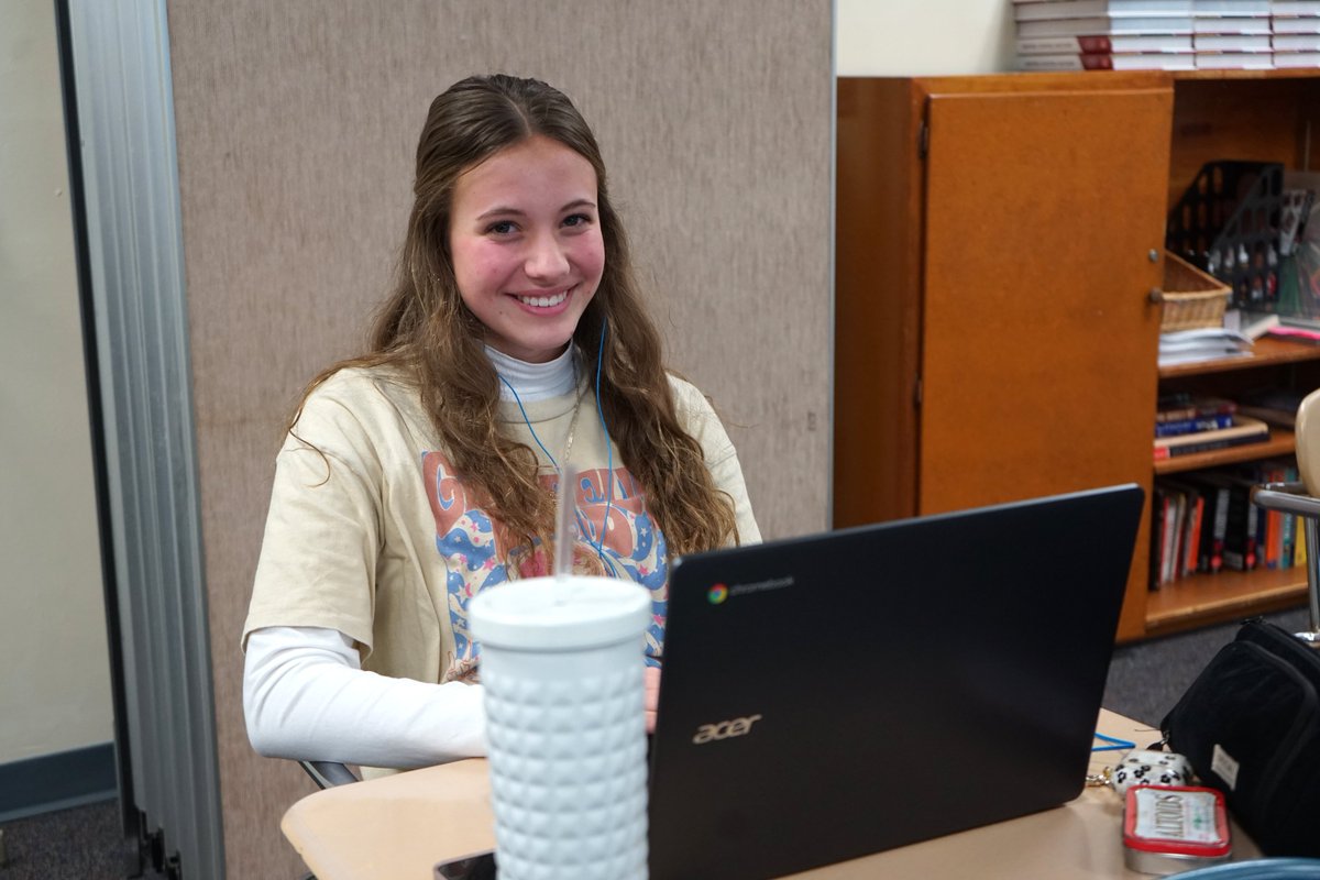IndianaAreaSD's tweet photo. IHS students were INDIANA PROUD to recently take part in IASD's district-wide participation in Hour of Code to celebrate Computer Science Education Week! More details/photos at https://t.co/GqKJTU2Q1S
#CSinPA #HourOfCode #IASD #CSEdWeek2022 #CSforALL #CSTA #CSEdWeek #CSforALLPA https://t.co/mlnSa4L1JN