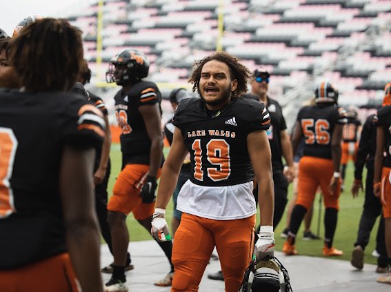 Jjanuell's tweet photo. After 4 years, to end of with a state championship feels amazing https://t.co/dk43HYquIJ