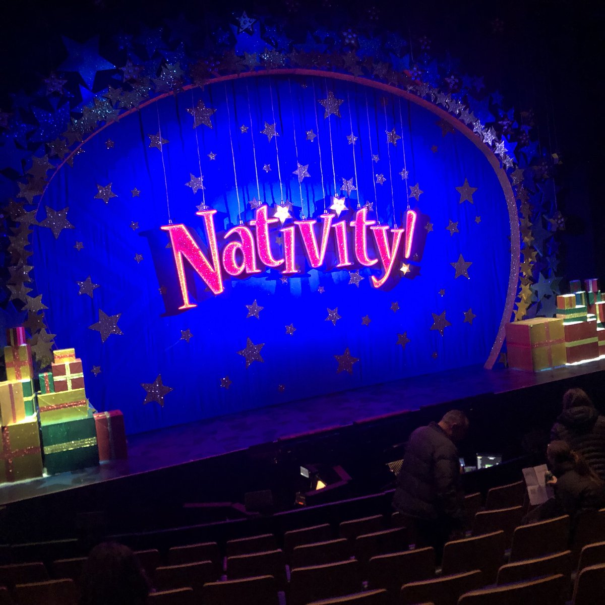 amy_crighton's tweet photo. A very festive trip to the Rep to see @callum_train ✨ https://t.co/CEmXiV8PBw