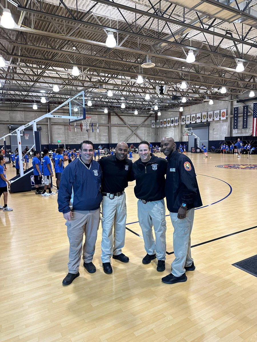 NassauCountyPAL's tweet photo. The kids had lot of fun at the PAL Junior Knicks Clinic held at the Nassau County Police Academy. Thank you to all the Knicks coaches for excellent instruction and drills! 
@NassauCountyPD @nassaucountypba @nyknicks https://t.co/0dPwcFkuSI