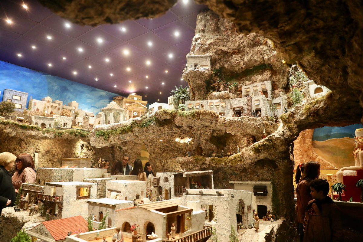 JCF_Valencia's tweet image. 🥇💫 Visitem els primers premis del XLVIII concurs de betlems de @JCF_Valencia i felicitem les comissions pel seu gran treball. 👏

📍 Tradicional A: @creuimislata
📍 Tradicional B: @MusicGomis 
📍 Lliure Disseny A: Montolivet  
📍 Lliure Disseny B: @Falla_161 

#InfantilsJCF