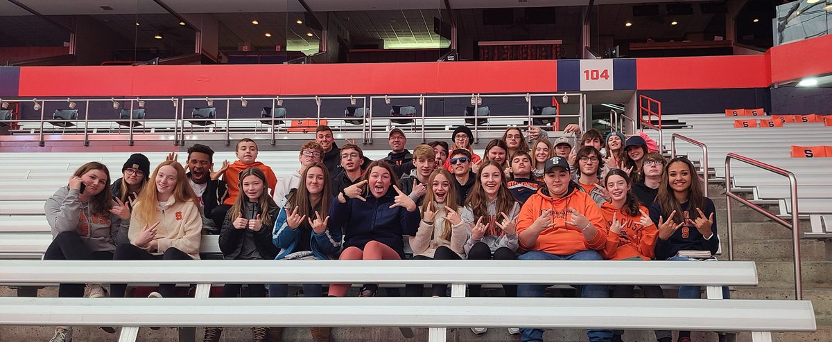 RedKnightNation's tweet photo. Red Knight Nation is in the Loud House!!!!!  Let's Go Orange! 
#CuseGameDay https://t.co/t25hPEjd8F