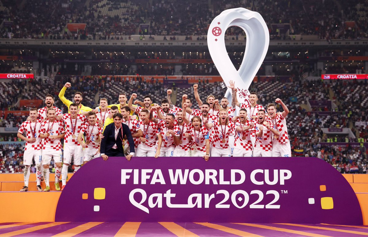 IsabellaCuda's tweet photo. So proud!!!! #croatia #croatian #hrvatska #🇭🇷 @HNS_CFF #bronze @lukamodric10 #gvardiol #Orsic #vatreni https://t.co/ZILEAGszyM
