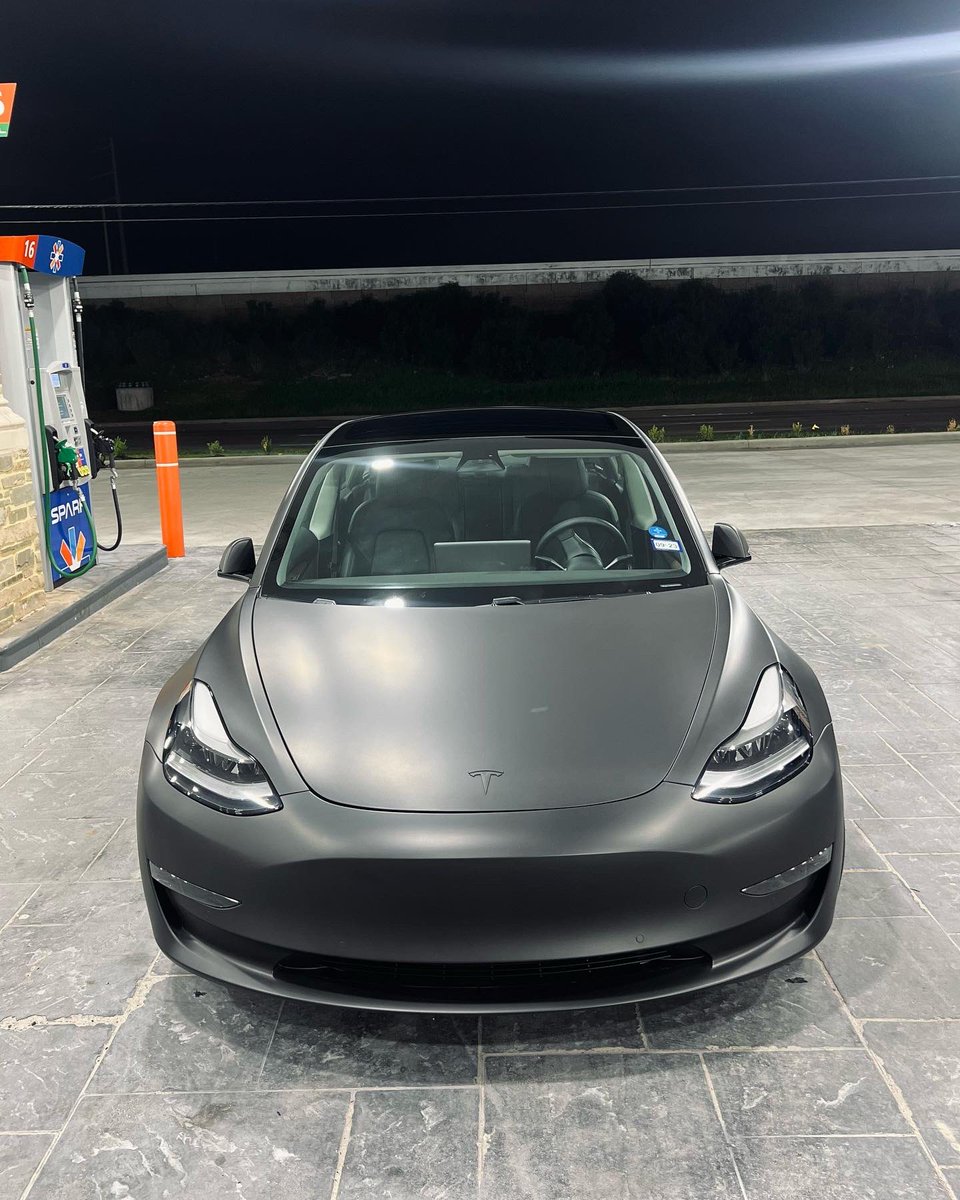 EJKustoms_HTX's tweet photo. MATTE BLACK TESLA 🥷🏾 https://t.co/WZR9mFMyxf