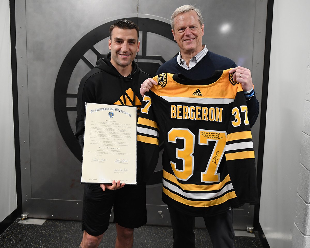 Earlier today, in celebration of Patrice Bergeron’s 1,000th career point, Governor Charlie Baker met with the #NHLBruins captain to present him with a proclamation declaring December 17, 2022, “Patrice Bergeron Day” in the Commonwealth of Massachusetts.