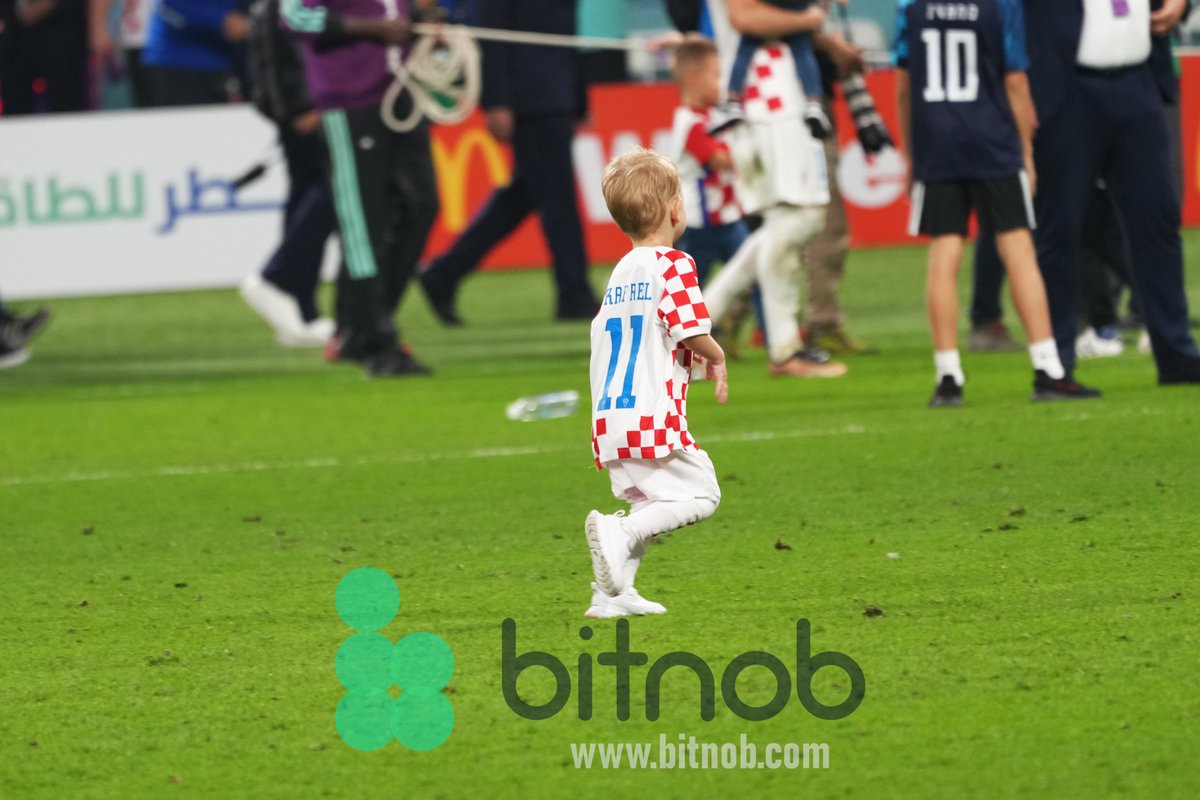 RandaAndrew's tweet photo. Croatia celebrate their third place win.
The kids were not left out.
#BitnobInQatar https://t.co/qBC9bXaahs