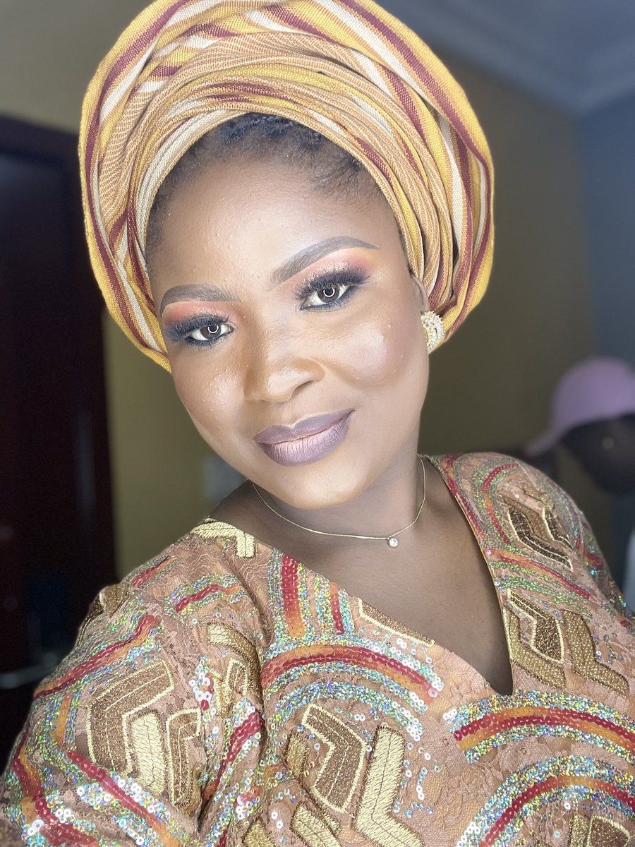charlotteiyiola's tweet photo. #LABSWILL https://t.co/ADlC6RMuNt