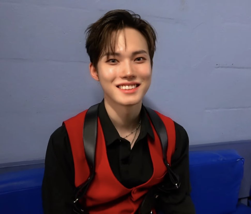 SEUNGYEOPLOOKS's tweet photo. https://t.co/bq9VDaycpP