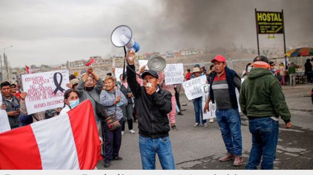 montalvomayor9's tweet photo. Esto es una masacre, más de 22 asesinados, más de 600 heridos, detenidos y torturados. Resiste Perú! @Caralunaww
@luismonsoriu @MyreyaB @radioklara
#SosPeru https://t.co/vDNLu7K31O