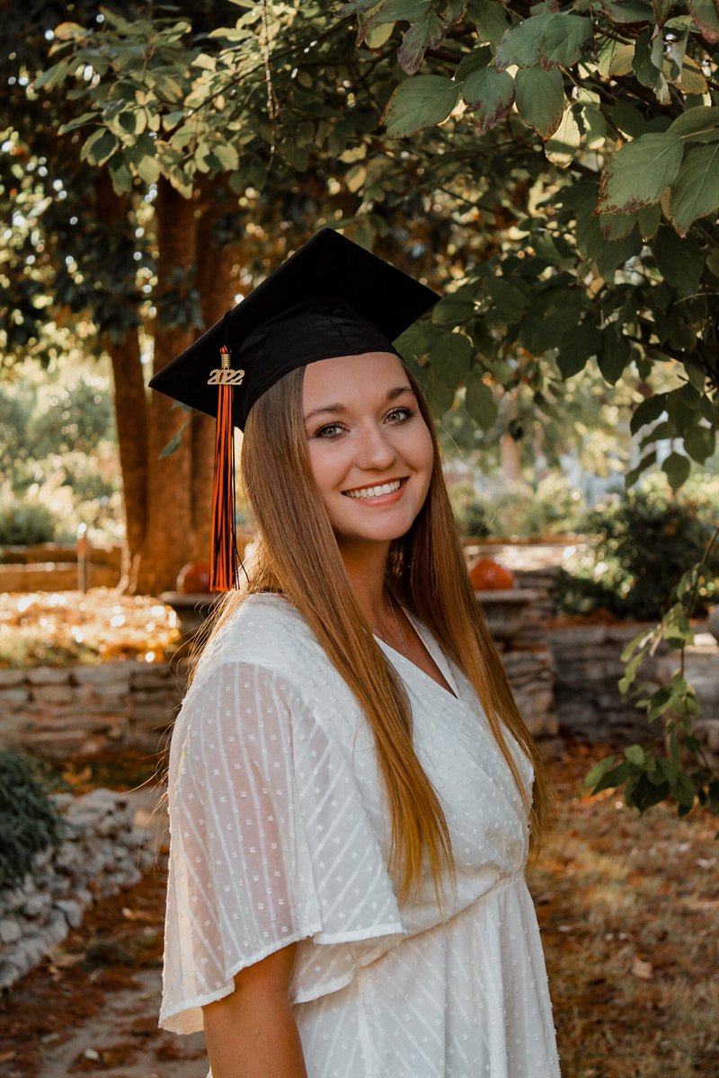 WE ARE SO PROUD OF YOU JESS! 🤠🪩🧡
#okstate22 <a href="/jessicac_03/">jess</a>