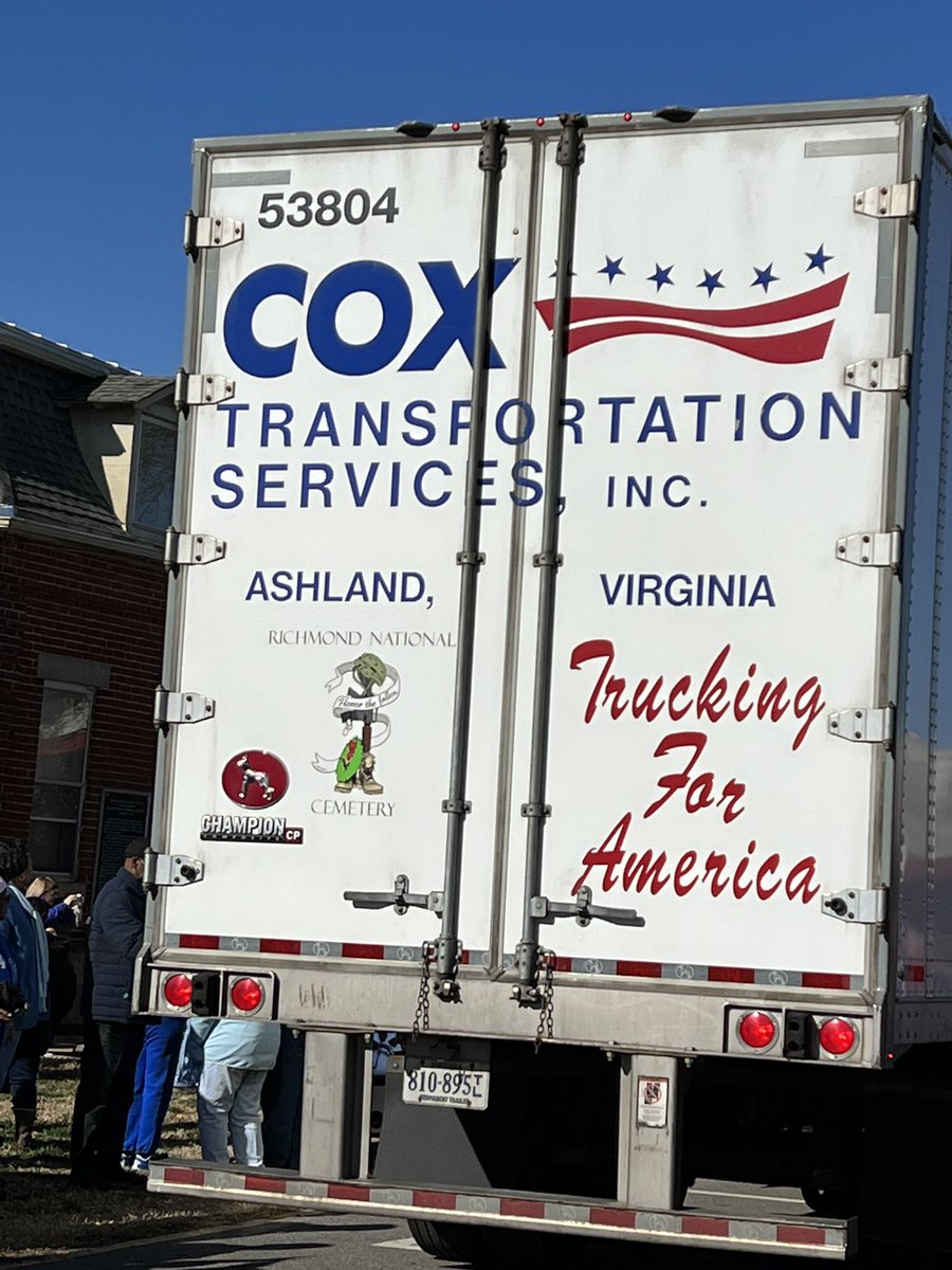 Lowe's 1037 Central RVA (@lowes1037) on Twitter photo A beautiful day at the National Cemetery where Wreaths Across America laid wreaths in Remembrance <a href="/LBishPlants/">Lora Bishop</a> <a href="/mikesida1037/">Michael</a> <a href="/BenitoKomadina/">Benito.Komadina@Lowes</a> <a href="/steveyoung456/">Steve Young</a> <a href="/BlueBoxR1/">@BlueBoxR1</a>  <a href="/LowesMedia/">Lowe's Media</a> A beautiful day at the National Cemetery where Wreaths Across America laid wreaths in Remembrance <a href="/LBishPlants/">Lora Bishop</a> <a href="/mikesida1037/">Michael</a> <a href="/BenitoKomadina/">Benito.Komadina@Lowes</a> <a href="/steveyoung456/">Steve Young</a> <a href="/BlueBoxR1/">@BlueBoxR1</a>  <a href="/LowesMedia/">Lowe's Media</a>