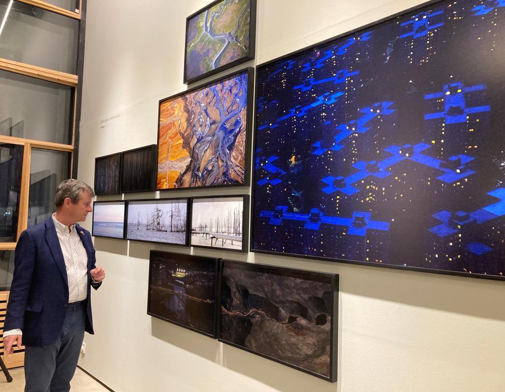 NorwayAmbBD's tweet photo. Picture says a thousand words. In Bangladesh, Norway or anywhere, #climatechange is happening. It is a global 🌎 threat. The ‘As We Were’ exhibition of @OEllingvag at #Drik is showing us a different perspective of climate change through his captivating photos 📸. https://t.co/cb9vWKP3U3