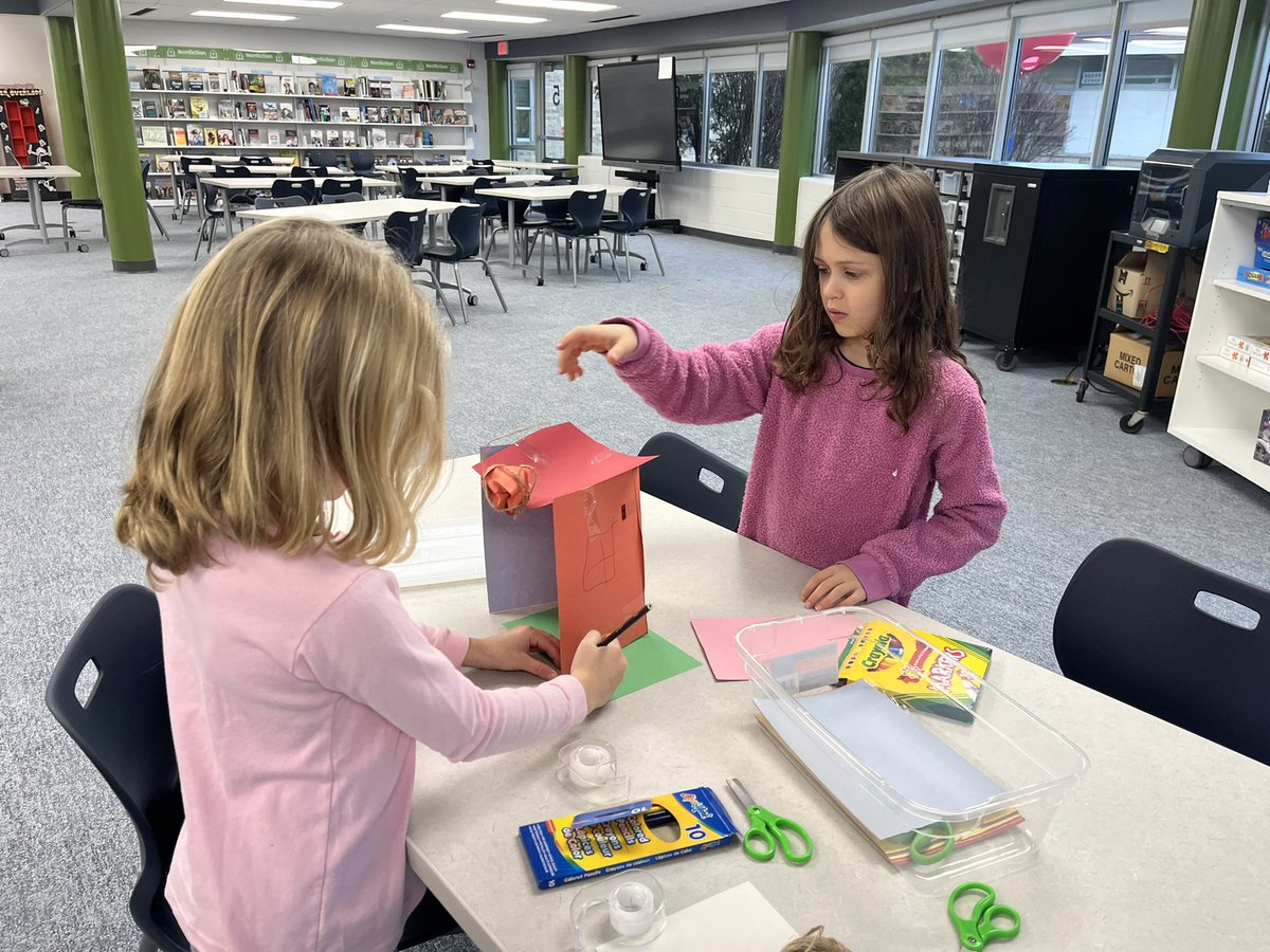 omalley_tracy's tweet photo. After reading “How to Catch A Snowman” by Adam Wallace, WCE second graders built creative traps of their own this week. @WCEaglesD15 @D15Schools #LITinD15 #D15reads #ProudToBe15 https://t.co/oqAUMIKTuV