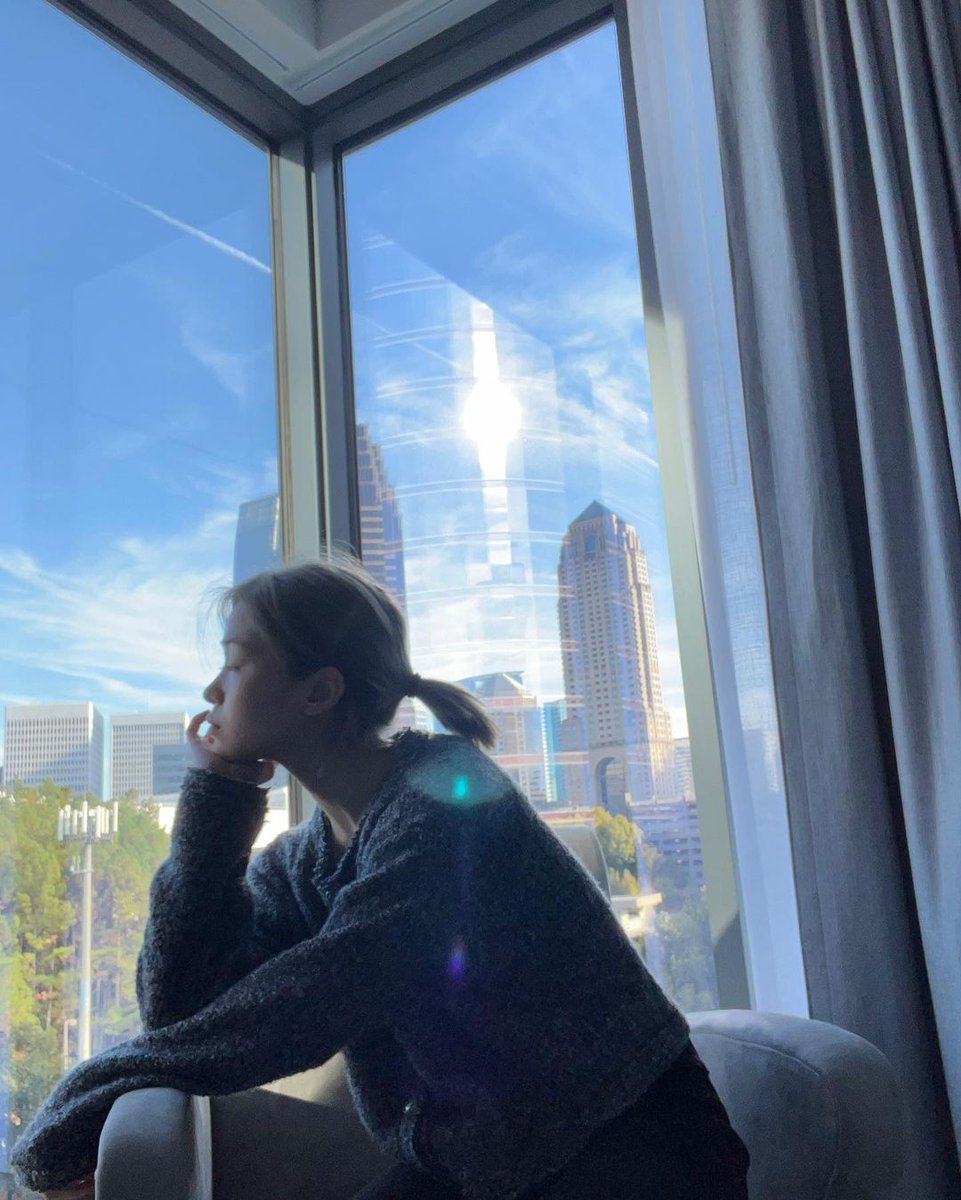 ITZY STAGRAM tweet media