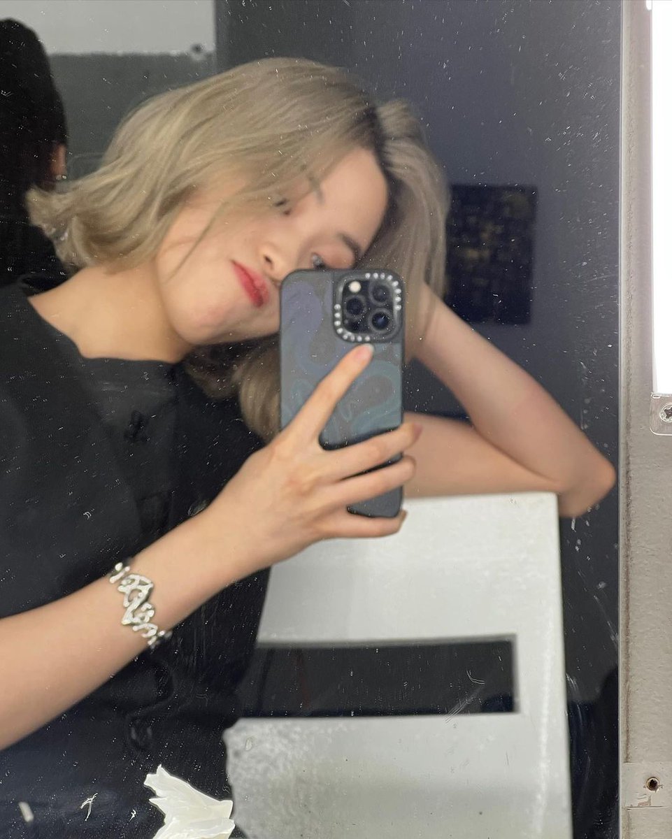 ITZY STAGRAM tweet media