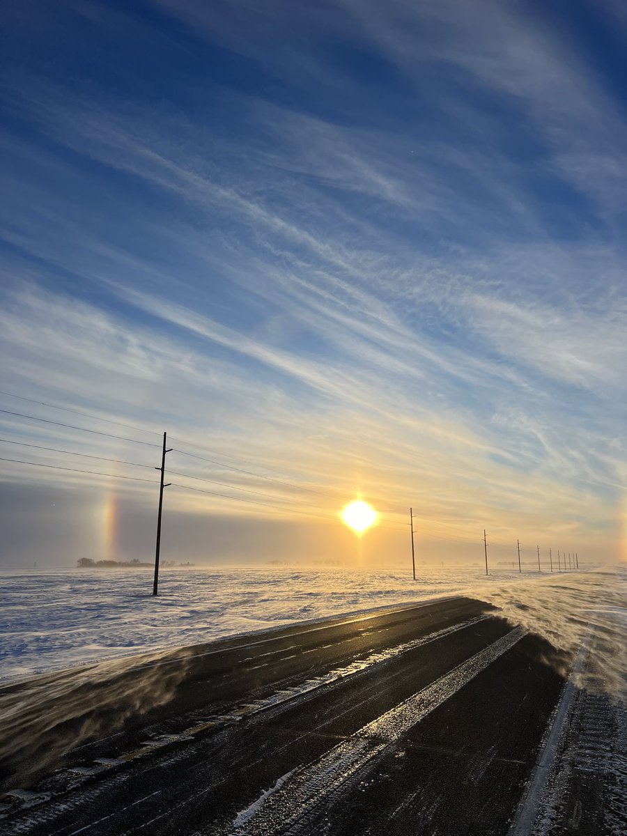 TrooperWade's tweet photo. Beautifully cold - Edmunds, ND #NDHP #NDHP341 https://t.co/BnC1WMfwNw