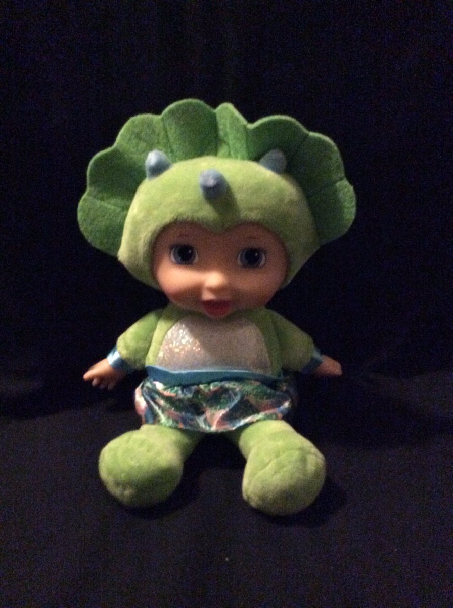Animal Cuties Dinosaur Doll ready for checkout
#childsbabydoll #socialdevelopment #earlylearningconcepts #cognitiveskills #empathy #childroleplay #nwdenvertoylibrary #denvertoylibrary #toylendinglibrarydenver #childrenstoys #checkouttoys #borrowtoys #play #indoorplay #kidsplay