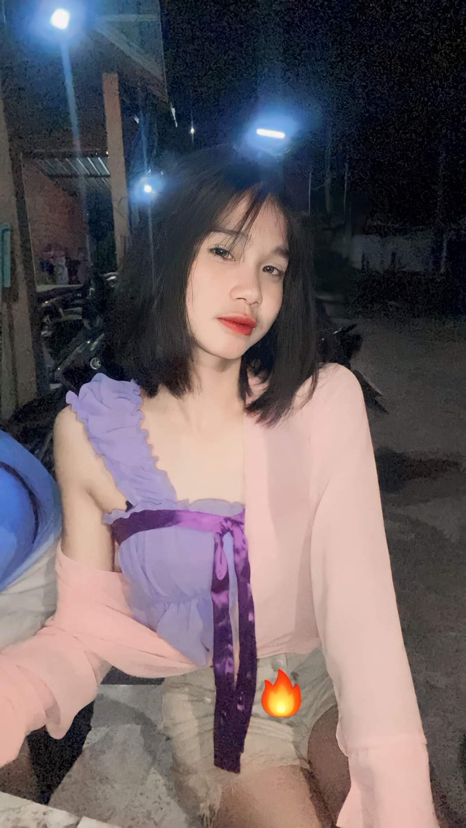 Toey25480712's tweet photo. ไม่มีนม แต่อมไม่ปล่อย🤗💦  #โนนดินแดง #ละหานหราย #ปะคำ https://t.co/E3xzQwWiI5