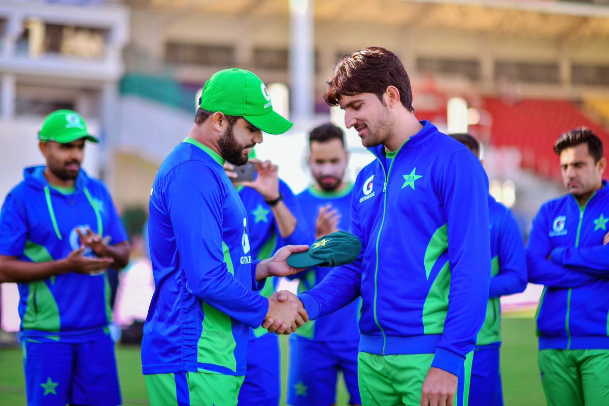 It is an honour to play Test cricket for our country. This day got even more special for me as I got the Test cap from one of the all time bests. Good luck to you, <a href="/AzharAli_/">Azhar Ali</a> bhai on your final test. Let’s make it memorable🙌
