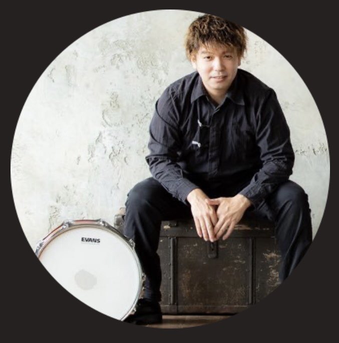 この度、スーパーシンガー
Jeffrey Qwestさん
muzark-ent.com/artist/
と、ご一緒させて頂き、

『Amazing Grace』を少しアレンジして、リリースさせて頂きました✨
是非チェックして下さい😁🎵

music.apple.com/jp/album/amazi…