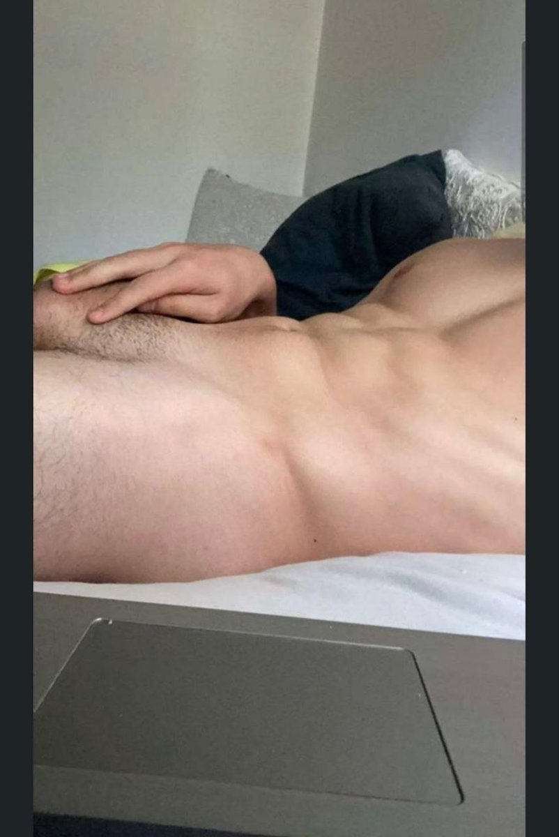 sexandrockk's tweet photo. #maxiscuteri #tiktokgay #porno #pene #CULOPELUDO https://t.co/GwqlbS7byg