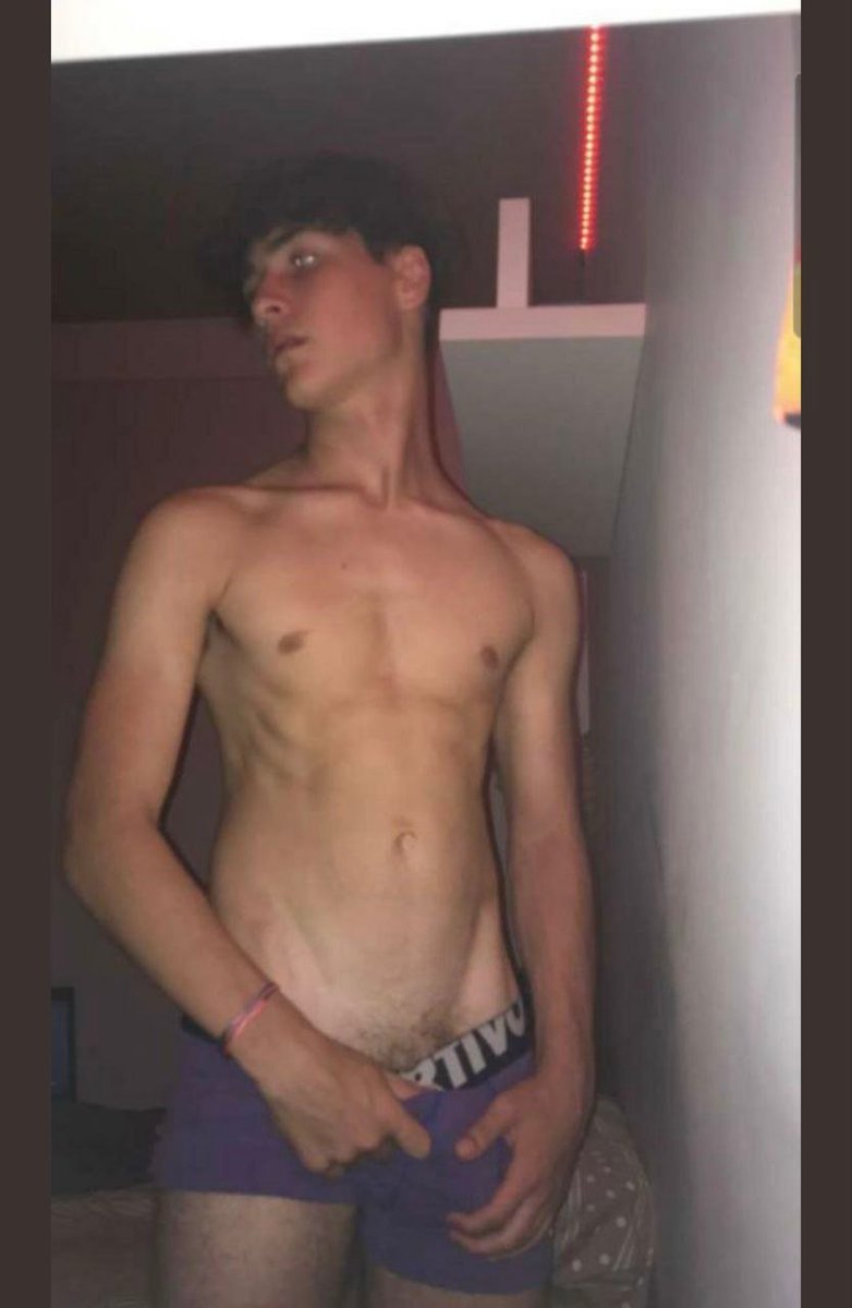 sexandrockk's tweet photo. #maxiscuteri #tiktokgay #porno #pene #CULOPELUDO https://t.co/GwqlbS7byg