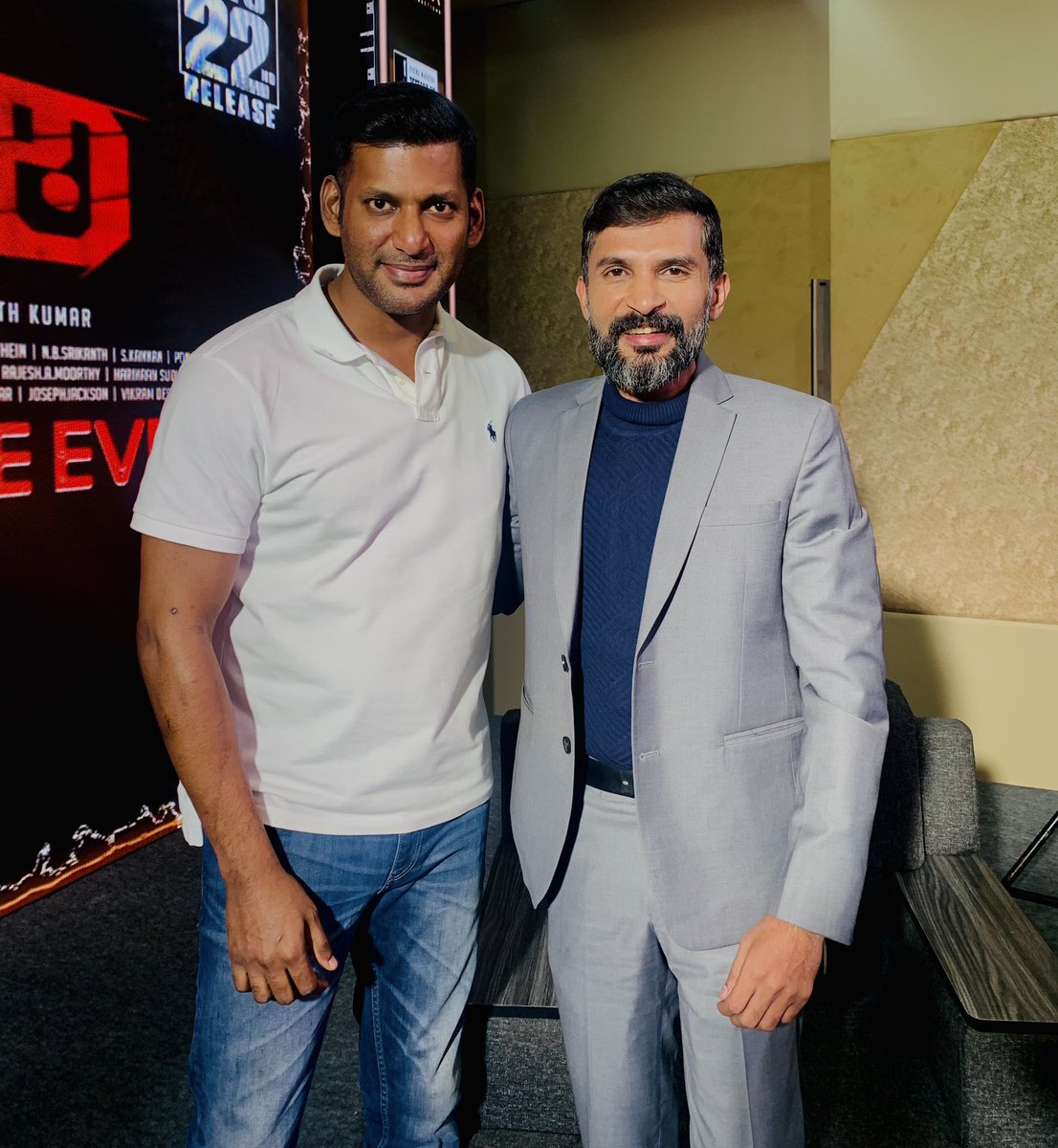 A special interview with Actor Vishal ! 
<a href="/VishalKOfficial/">Vishal</a>  
#laththi #vishal