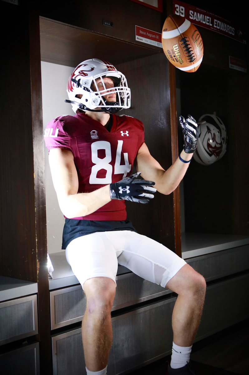 cal_weidemann's tweet photo. COMMITTED!!! @SIU_Football #salukis #JUCOPRODUCT https://t.co/xR68F3EEMk