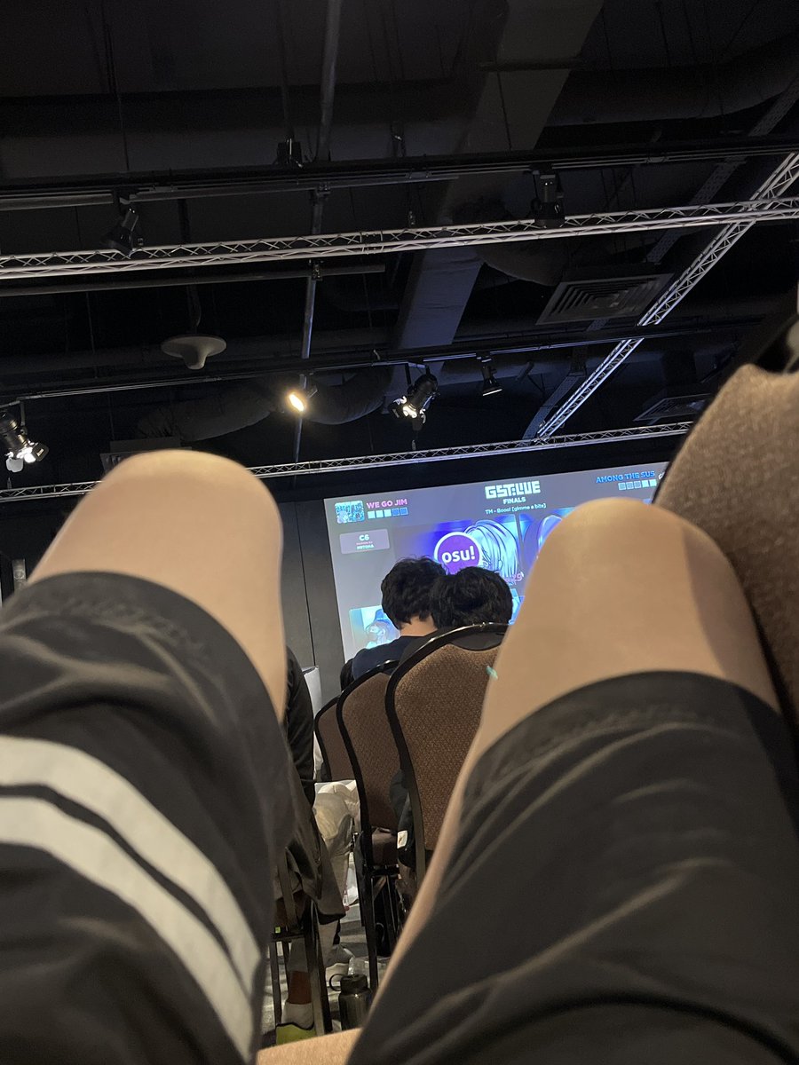 Trebbay's tweet photo. Yes #GSTLIVE fun and thank you for hosting the event and thank you @lweexe for the free massage, now I can get 300pp plays and alternate 👀 https://t.co/HduCuiAQKL