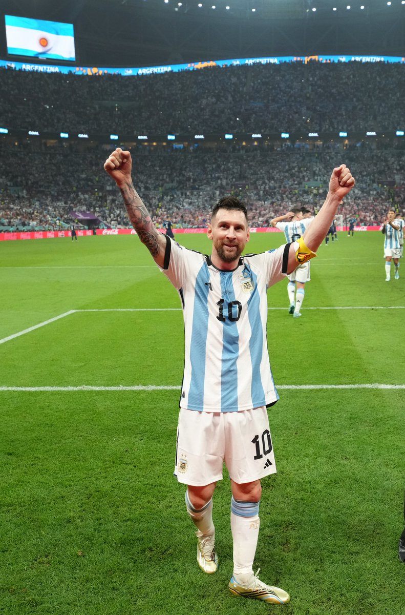 🚨 Lionel Messi has finally got a roommate just one day before the World Cup final