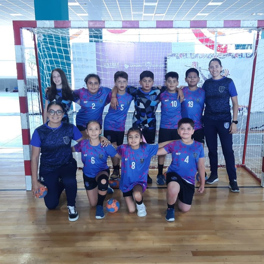 🤾‍♂️🤾‍♀️TORNEO CLAUSURA 2022 🤾‍♂️🤾‍♀️
CIERRE - PRE INFANTIL MIXTO
INICIO DE PARTIDO
Club Universitario S.L.〰️C. H . S. L. San Ignacio〰️Club Atlético Fénix〰️Club Aseba〰️Club Huracán〰️Campus U.L.P.

Transmisión por el YouTube de la Federación Sanluiseña de Handball
youtube.com/watch?v=Ol12H3…