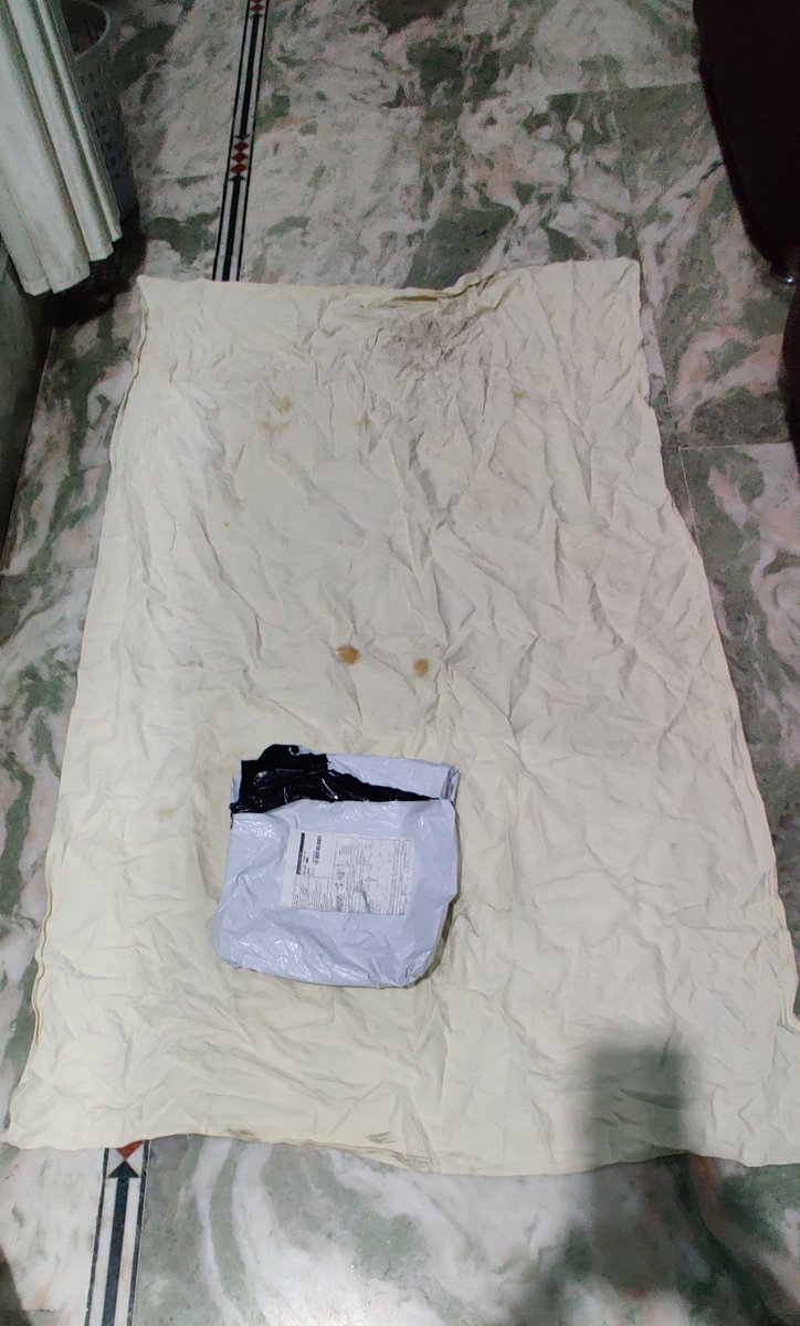 devc00l's tweet photo. @meesho_support @Meesho_Official This is Meesho guys.

Ordered 12 Kurta Paijama and got this dirty cloth delivered.

Is this what you deliver to your customer?

@thecroindia @Consumer2Court https://t.co/NqY8BPR2Ej