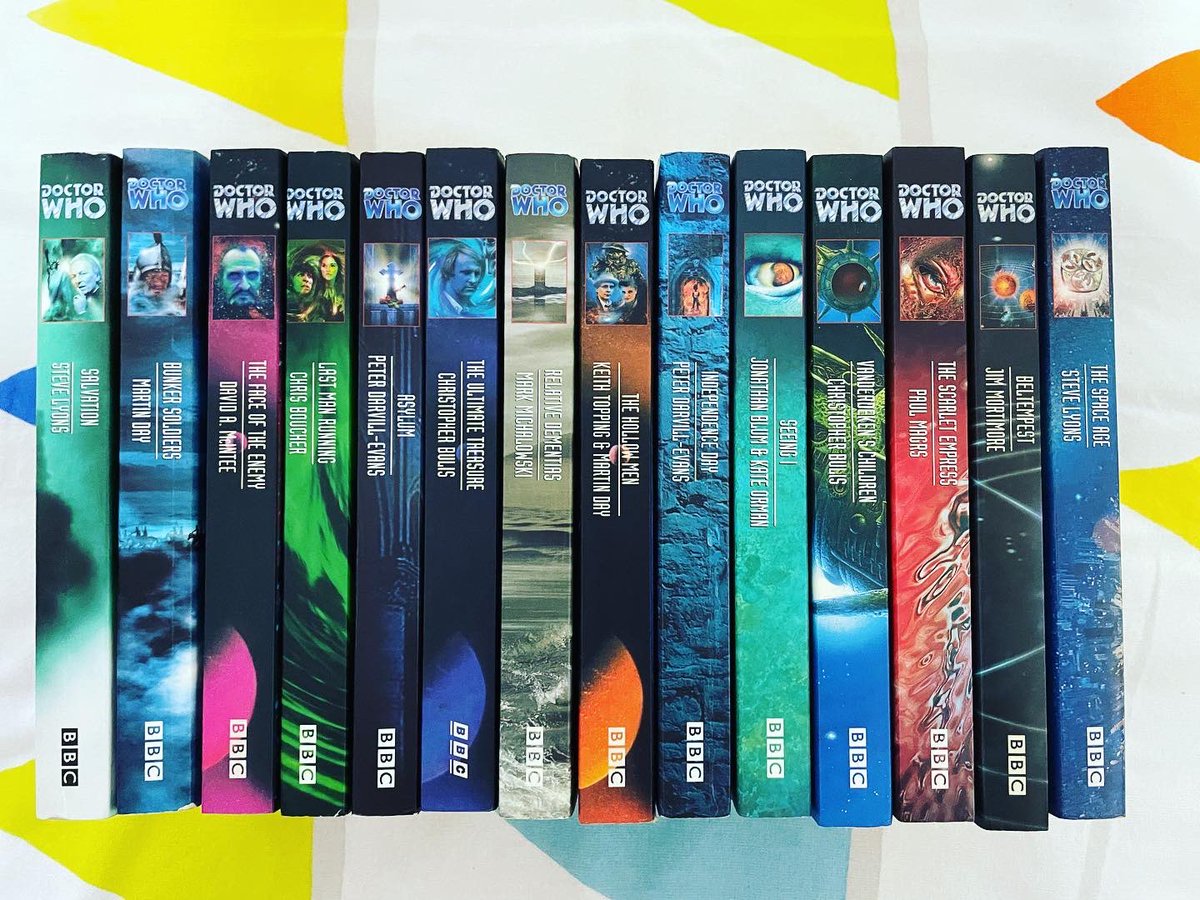 HTNantiques's tweet photo. Attention #doctorwhofans #doctorwho #doctorwhobooks I will be updating my eBay listings shortly to include some new titles. Happy to sell privately by DM - plenty of people will vouch for me!

https://t.co/oZrkKzVoF9 https://t.co/rfl5soU8zd