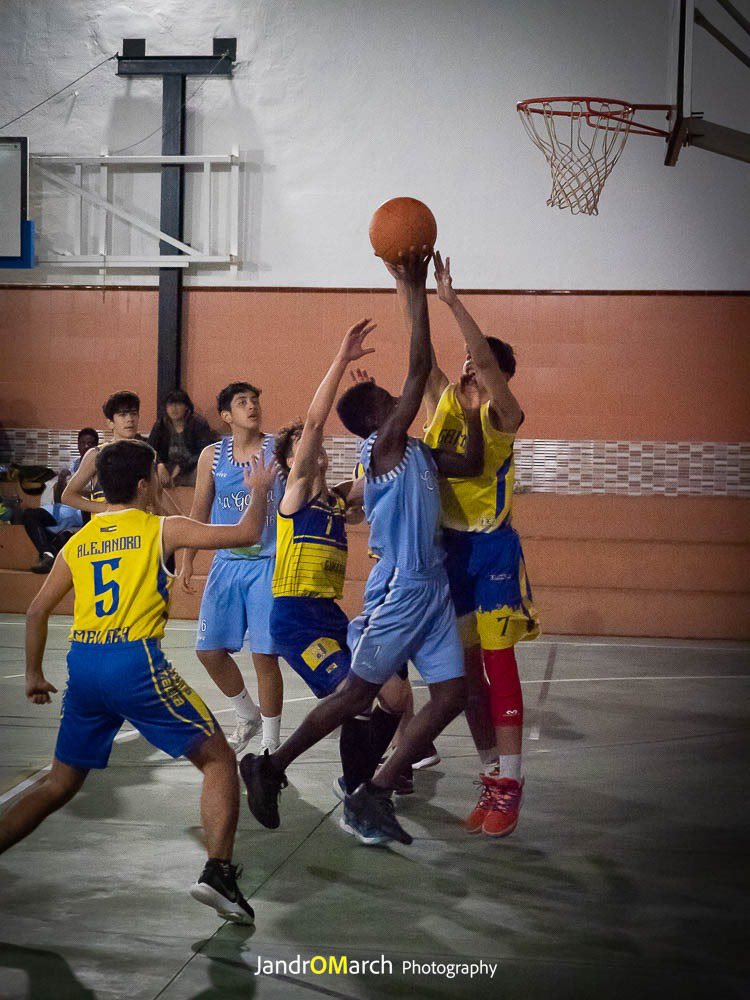 adecgoleta's tweet photo. 📌 RESULTADOS | @ecMalagaDeporte | Fase Previa 🏀

😢 Cadete Masculino 2️⃣2️⃣ - 3️⃣7️⃣ @ACDGamarra 

Jugamos un buen partido en liga escolar ante un gran equipo. Faltó un poco de lucidez en ataque pero cosas positivas en general para los chicos‼️

#SomosTUequipo💙
#vamosgoleta🏀 https://t.co/eJ75VLD8HC
