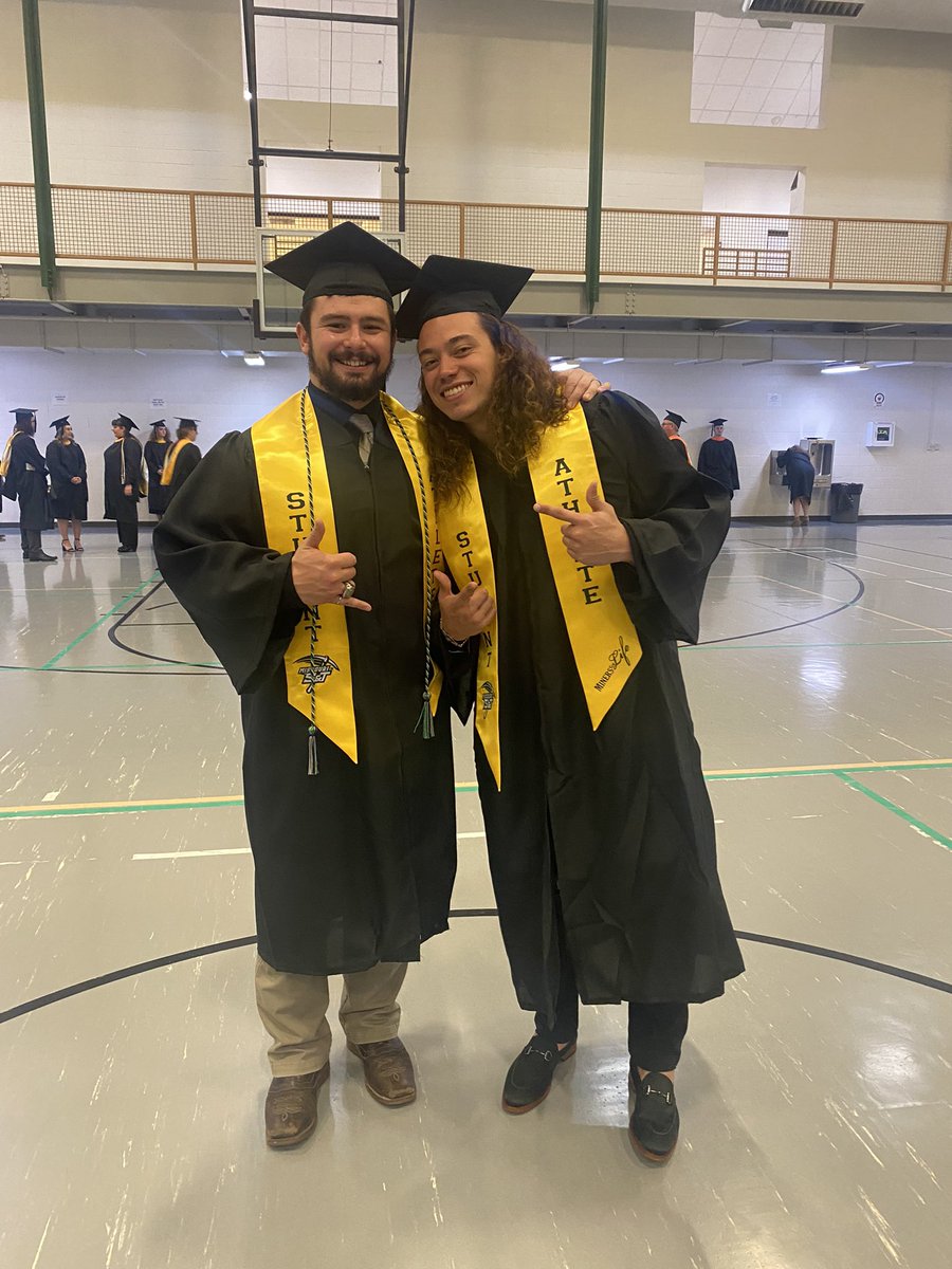 MissouriSandT's tweet photo. Con-grad-ulations! 🌟 #minerpride https://t.co/qr2PguFzjw