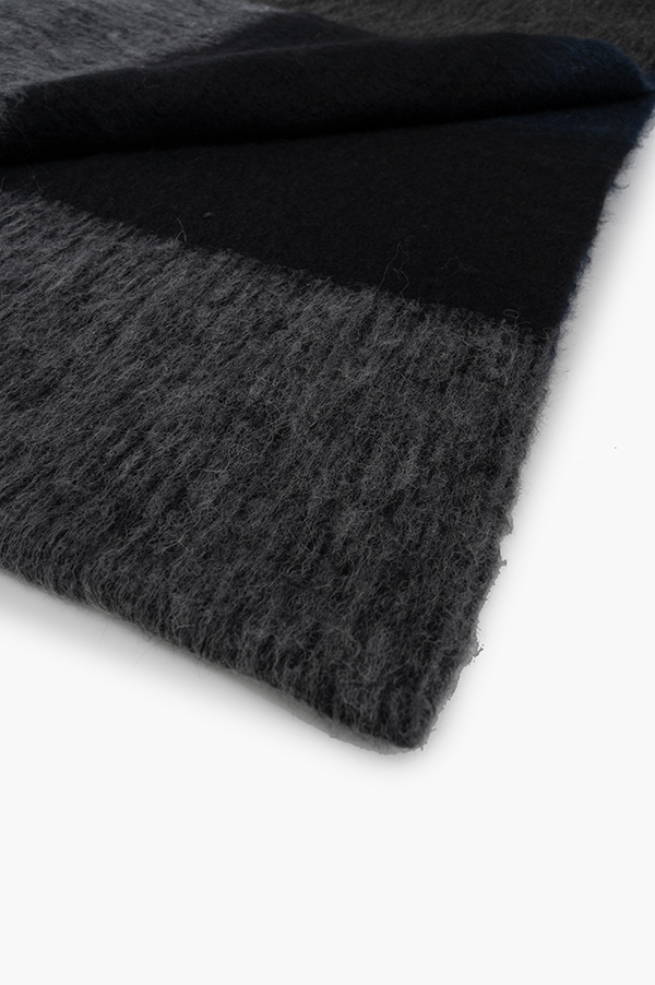 SUUS_Madrid's tweet photo. FORME D´EXPRESION / HX103 BBAL / ALPACA THROW
@SUUS_MADRID NEW COLLECTION 2023
AVAILABLE IN STORE AND ONLINE
WORLDWIDE SHIPPING
https://t.co/dQfjtuMfvd
#adiciannoveventitre #formedexpression #MaurizioAmadei #theviridianne #avantgardefashion #suus #biekverstappen #devoa #A1923 https://t.co/Xi9i7lmp0u
