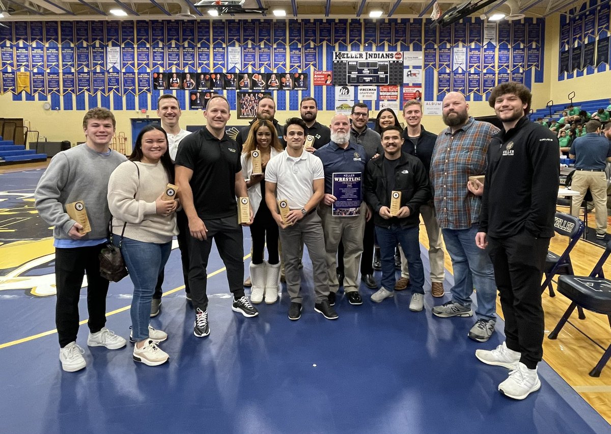 MrsSimmonsKHS's tweet photo. Celebrating some of the most decorated wrestlers in @KHSIndianNation history as wrestling begins its 25th season as a UIL sport!! Thanks to Coach Schee for making this moment happen! 💙💛#CelebrateKISD @KISDAthletics @kellerwrestling @KHSBooster https://t.co/b1PI0Ffw0L