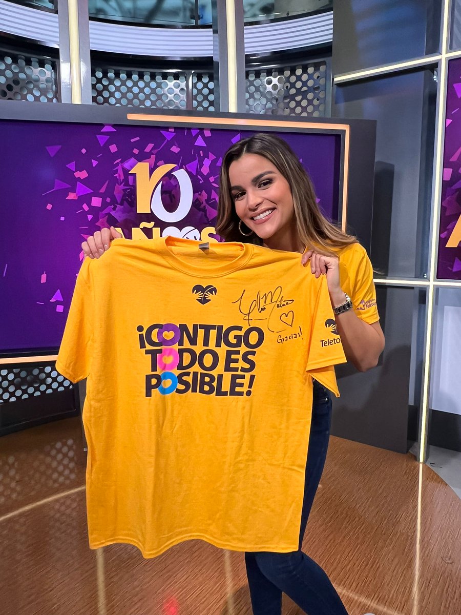 Una de las maneras de apoyar en este #TeletonUSA es a través de la alcancía digital, nuestra <a href="/ClaryMolinaRD/">Clarissa Molina</a> dejó su aporte. Ve a Teletonusa.org para ver las maneras de ayudar. #10añosJuntos.