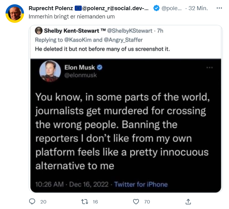 TheRepublicDe's tweet photo. .@polenz_r verbreitet zum zweiten Mal innerhalb von 24 Stunden eine Bildmanipulation. Bewusst? Müssen wir als Gesellschaft ältere Semester stärker an die Neuen Medien heranführen? Digitale Medienkompetenz für Politik-Rentner? Es sieht fast danach aus. https://t.co/k1w9iHMFqK