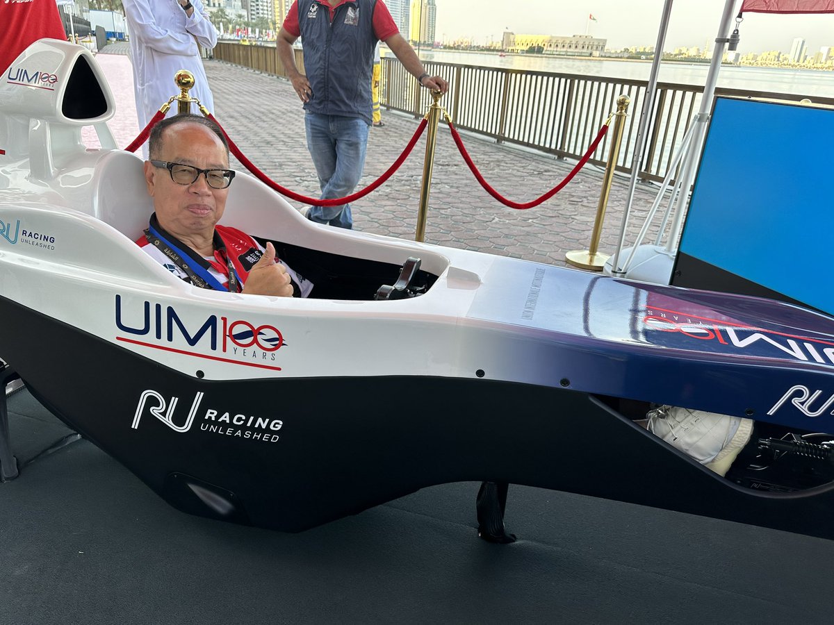 Eric Chan tweet media