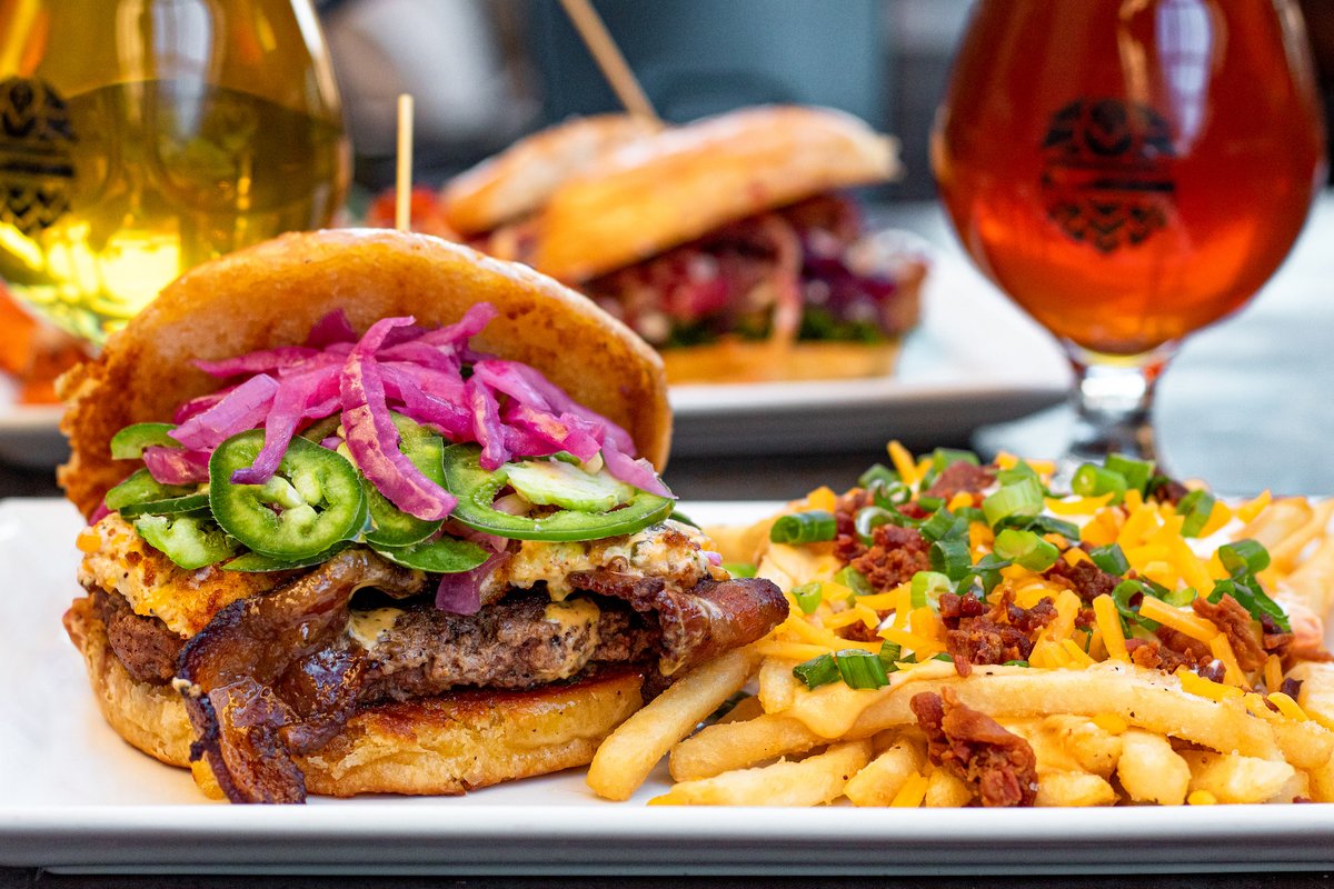 MuckandFuss's tweet photo. Have a hankering for hamburgers? Get your fix today! We will be closed tomorrow, Sunday, December 18, for a company holiday party.

🍔: Diablo Burger with a side of loaded fries https://t.co/oJIT9yohq0