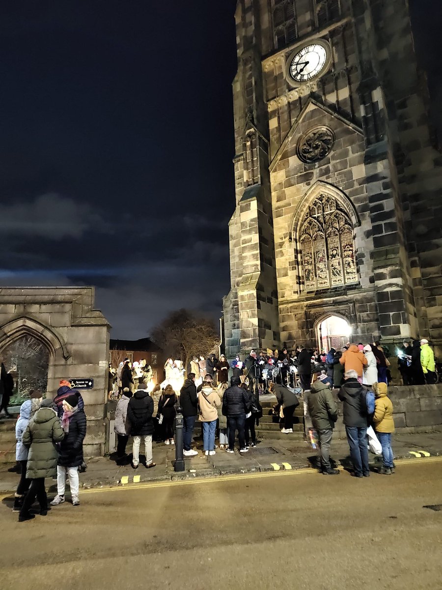 StockportParish's tweet photo. Perfectly brilliant time at @skfoodiefriday with @StockportSilver band singing carols outside St. Mary's https://t.co/xvSc8m8r57