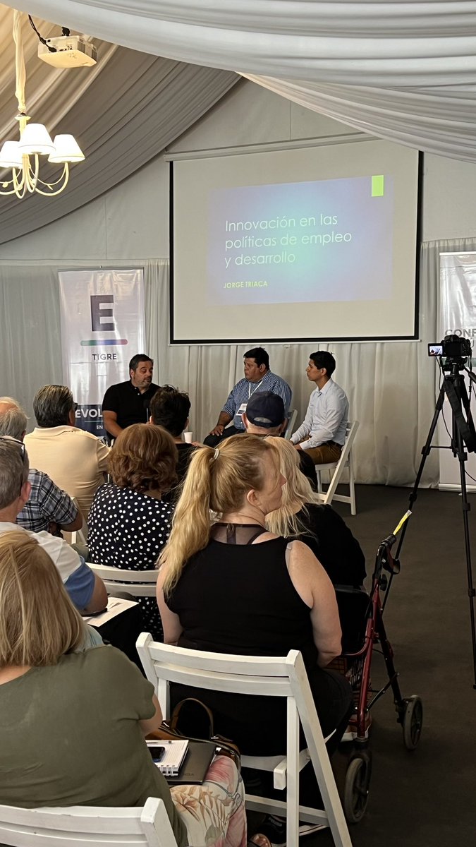 Jorge Triaca tweet media