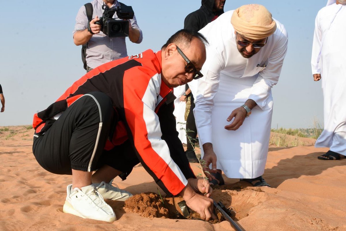 Eric Chan tweet media