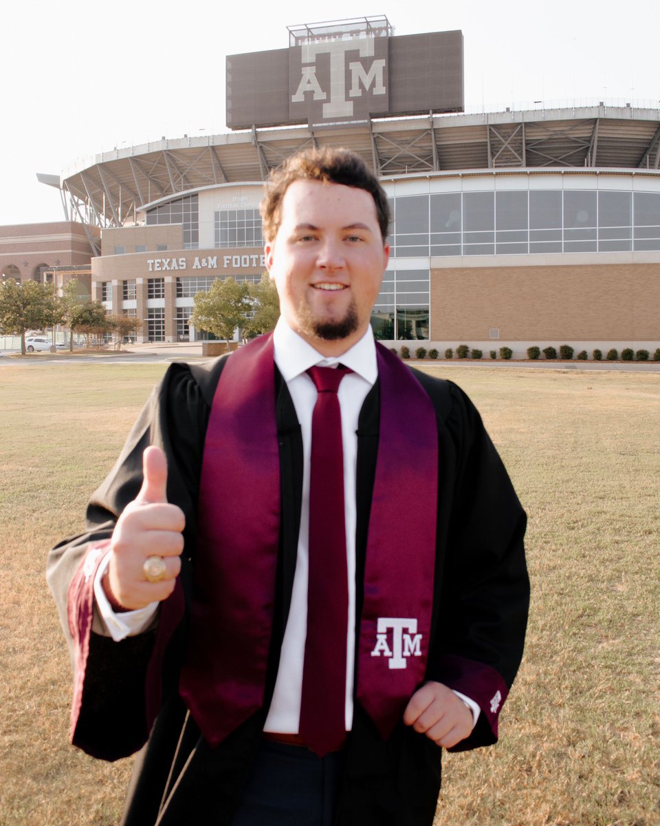can0167's tweet photo. 15 years ago you told us you would graduate from TAMU, yesterday you did it! So very proud of your accomplishments and the man you have become! #TAMUgrad https://t.co/tPO64qEWd8