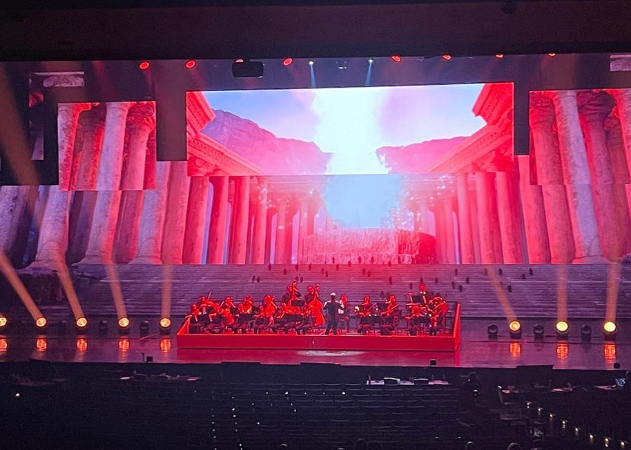 thrasosmedia's tweet photo. We recently got to do a project in Las Vegas for Leo Events. Working with one of our content partners Inter-tain Productions we got to bring this event for a live audience who had not gathered in some time. Cameron Yeary of Thrasos &amp; Dustin Engelskind were wrangling the pixels. https://t.co/7TZNcL8BhH