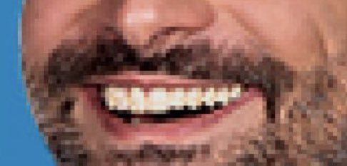 NachoGarciaR's tweet photo. Te quiero mucho, persona que me ha blanqueado los dientes con Photoshop. La nueva temporada de CCPresents en @ComedyCentralES se emite del 18 al 22 de diciembre a las 23:50. #PerdonaQueMeRía #CCPresents @MovistarPlus @ElTerrat https://t.co/gyDCnjwkCt