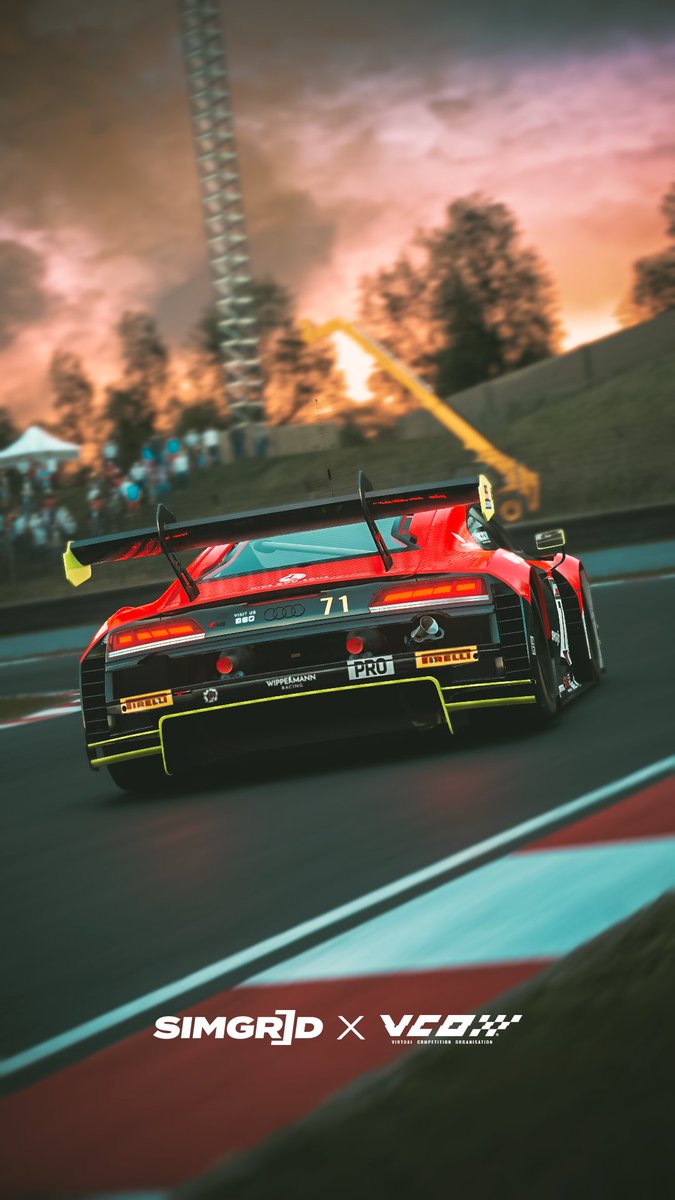 Its a half hour until the middle of the race and things are totally get mixed like a tasty cocktail. The race was red flagged and right after the restart rain brings bad conditions for us against the Ferrari´s. Still on P4. Still fighting.