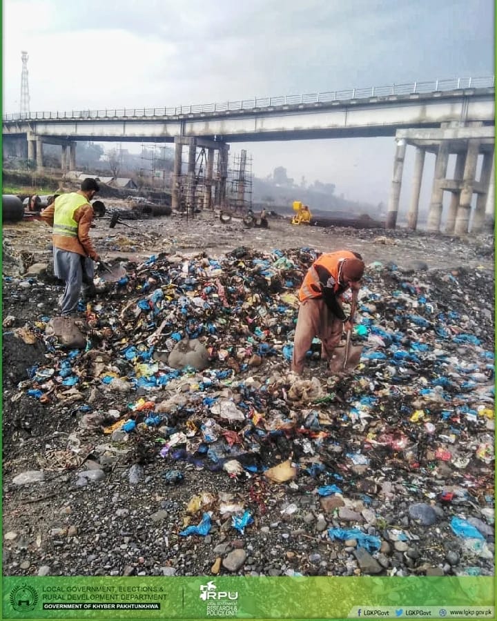 LGKP_RPU's tweet photo. تحصیل میونسپل انتظامیہ (TMA) حویلیاں شہر کی صفائی کو یقینی بنانے کے لیے اپنے تمام وسائل بروئے کار لا رہی ہے۔
خدمت ہوتی رہے۔ ترقی بڑھتی رہے۔
#LGDeliveringResults https://t.co/9eeMdSCynq