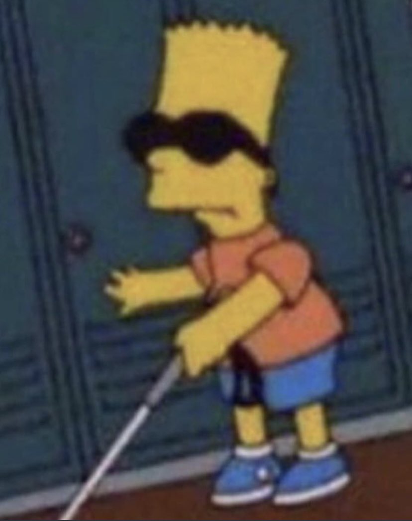 The referee during the game.  #CROMAR